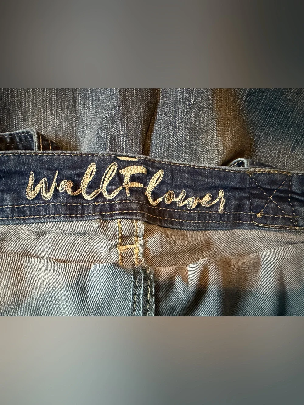 Wallflower Size M Blue Women’s Denim Overalls